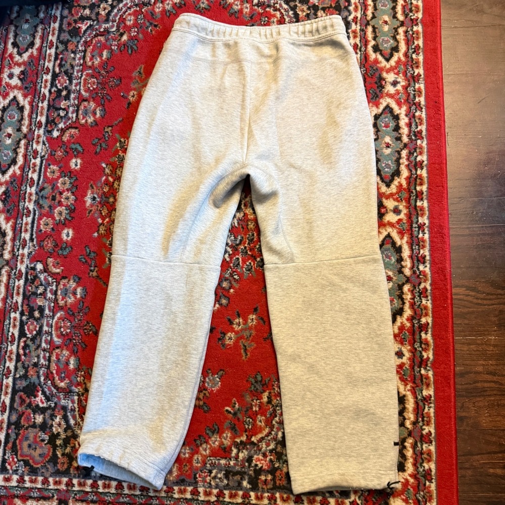 Nike Tech Fleece Mens Medium Grey Heather Straight Leg Joggers Sweatpants Bungee - Picture 5 of 5